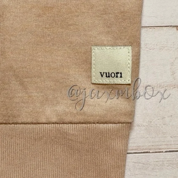 Vuori Daydream Crew Tan/Goldenrod Heather/Dogwood Size XS - Picture 3 of 8